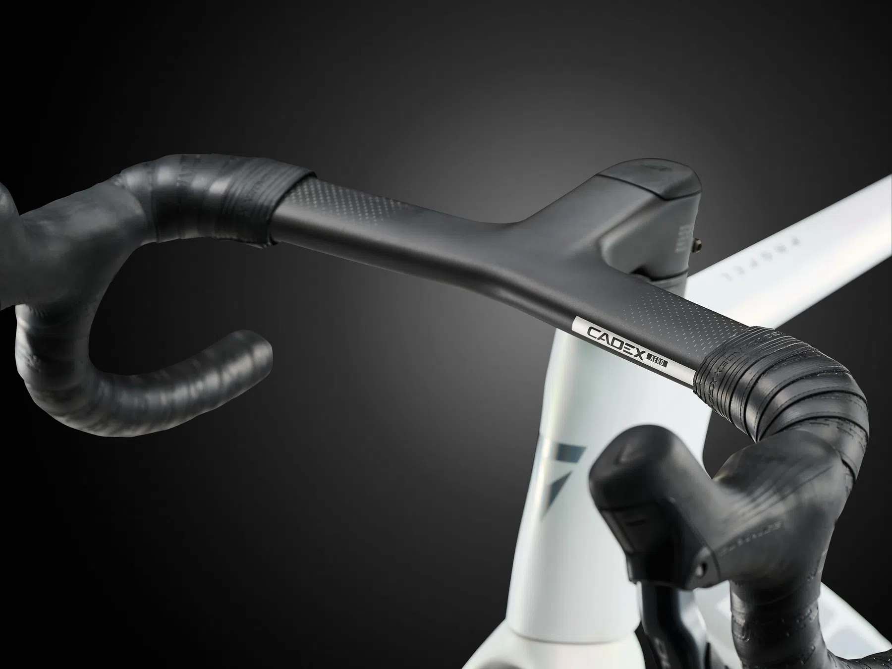 De Cadex Aero Integrated Handlebar